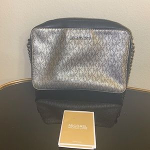 Michael Kors crossbody purse